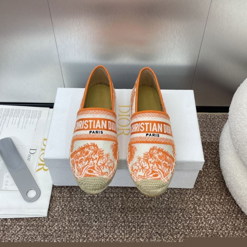 ch**an D*or slippers